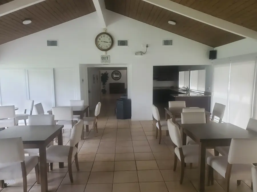 Mariners Green 2 clubhouse